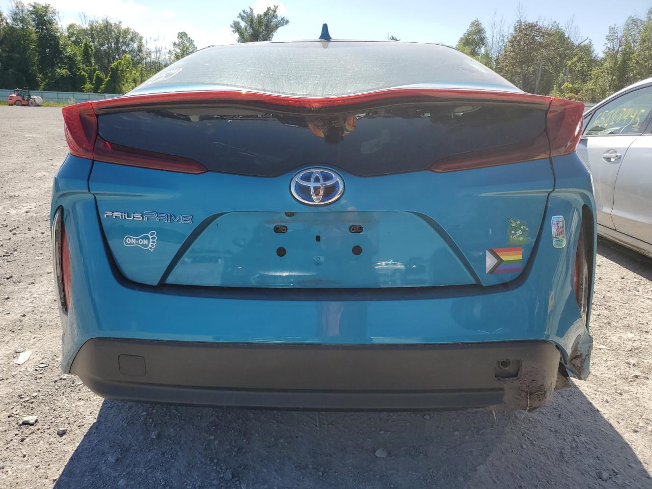 2022 Toyota Prius Prime Le VIN: JTDKAMFP8N3212720 Lot: 65315855