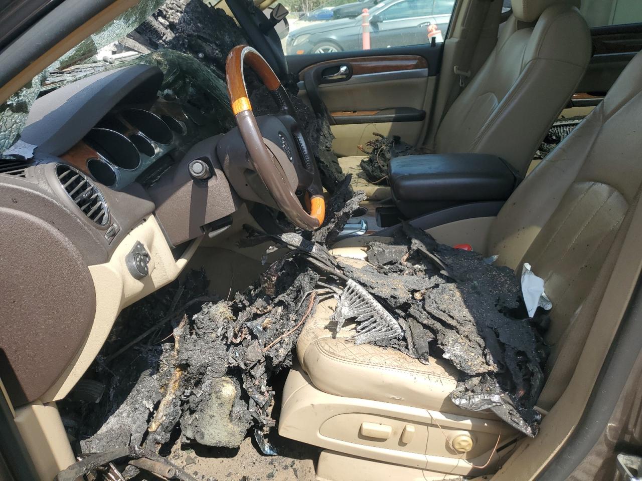 2008 Buick Enclave Cxl VIN: 5GAER23708J162556 Lot: 63230425