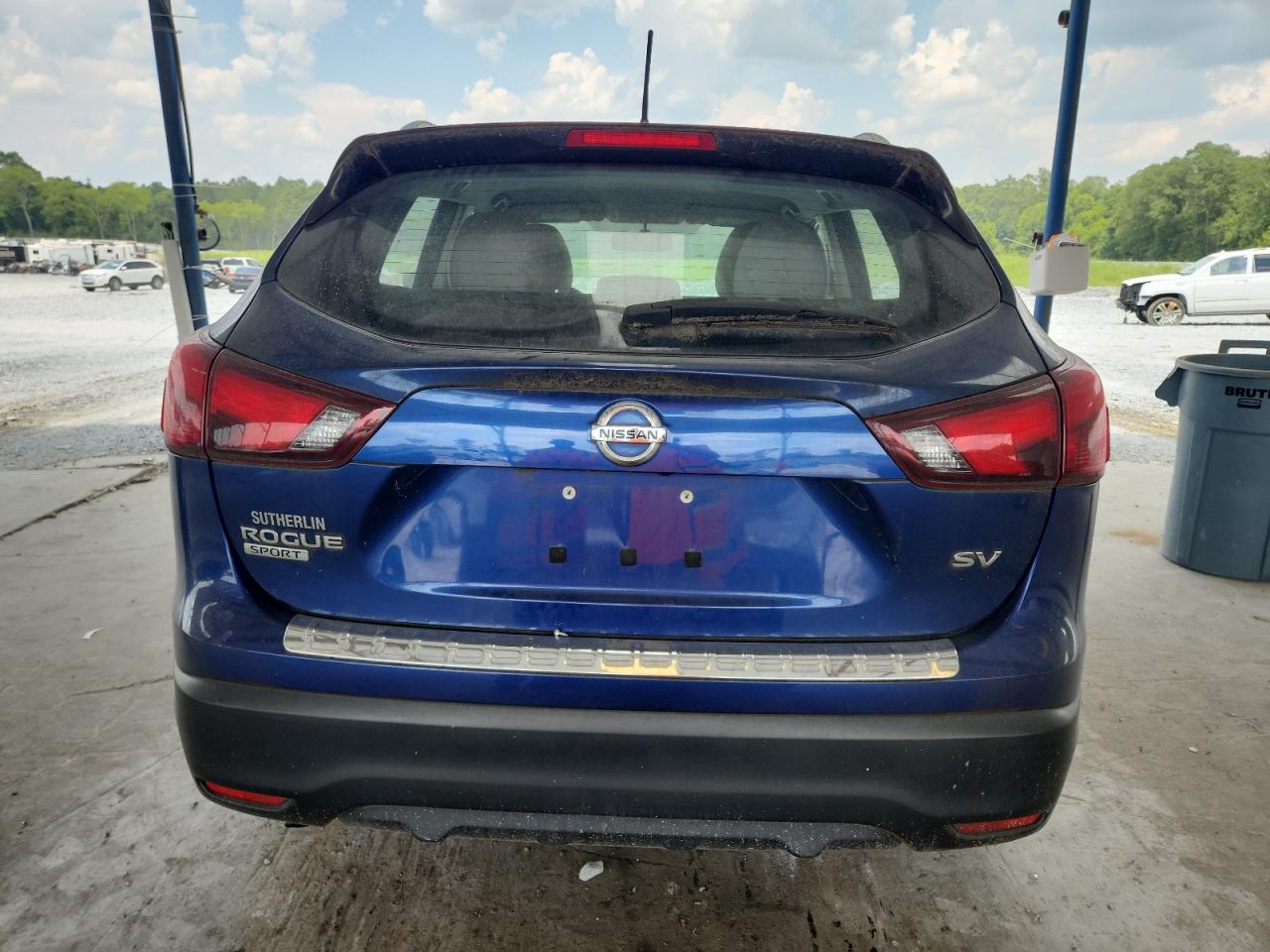 JN1BJ1CP7HW005485 NISSAN ROGUE 2017