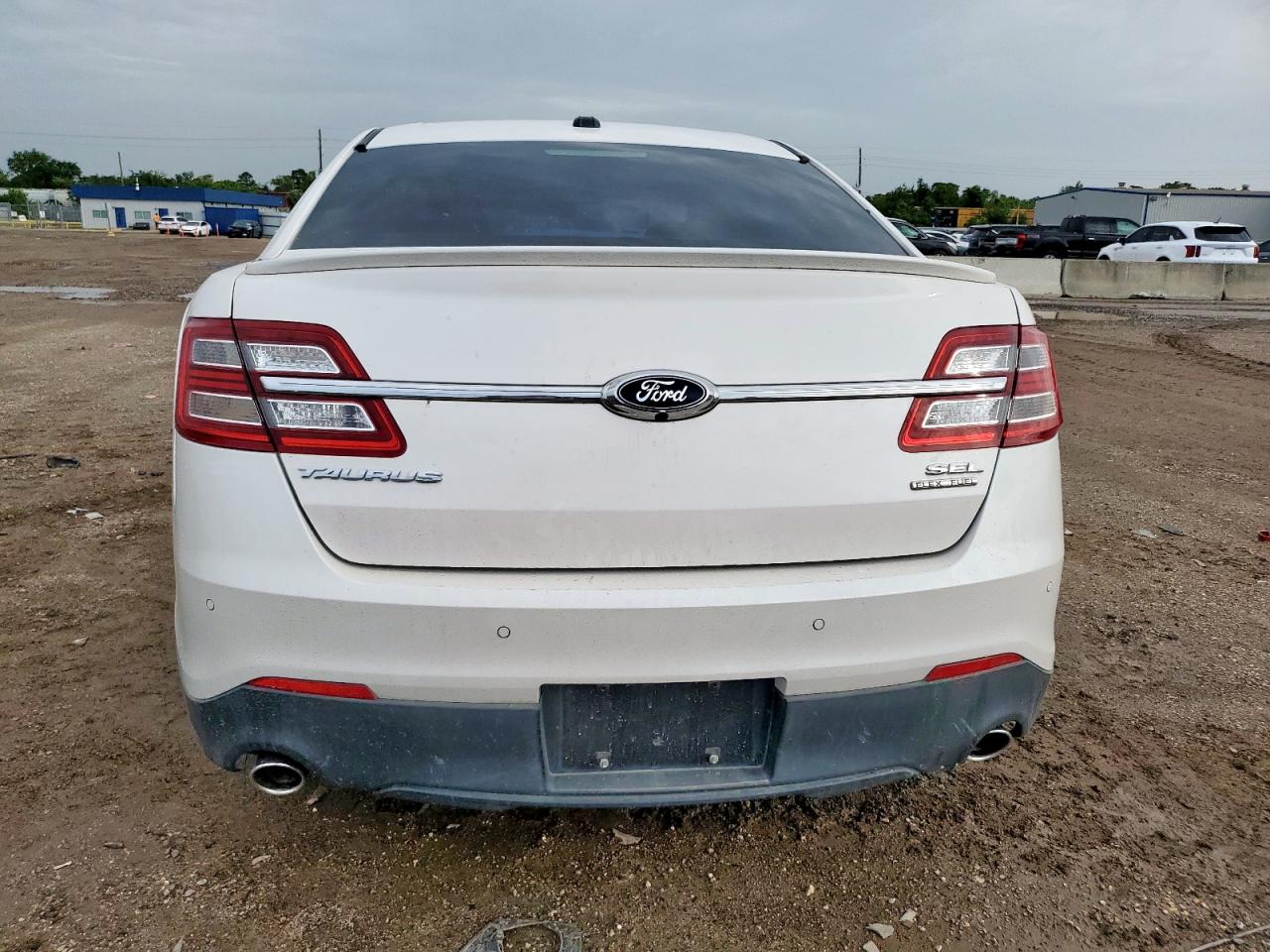 2017 Ford Taurus Sel VIN: 1FAHP2E84HG118165 Lot: 64082555