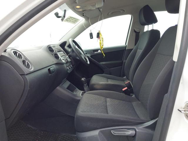 2013 VOLKSWAGEN TIGUAN S T