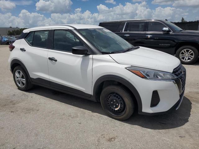  NISSAN KICKS 2022 Biały