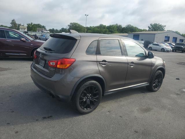  MITSUBISHI OUTLANDER 2017 Brązowy