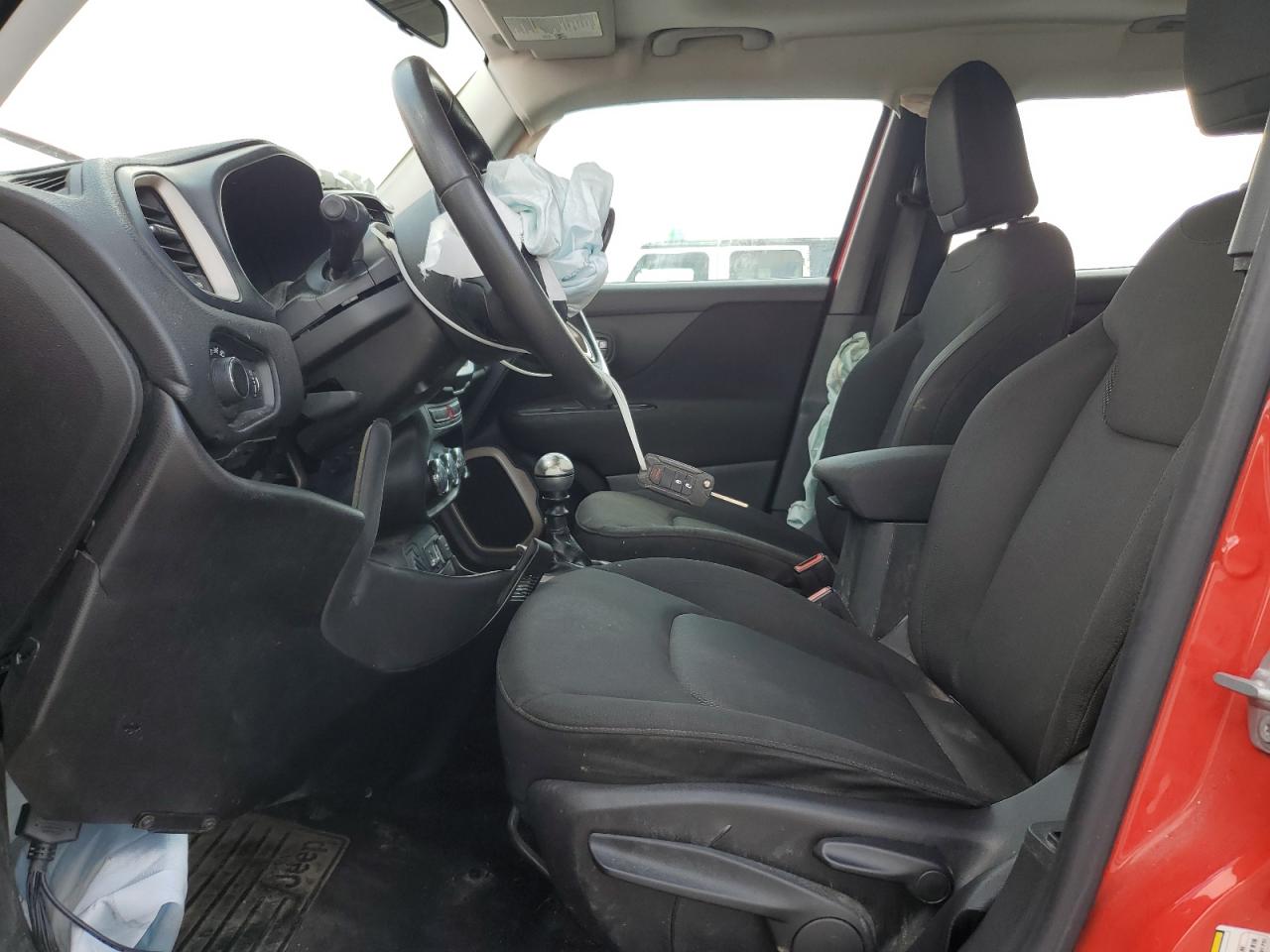 2015 Jeep Renegade Sport VIN: ZACCJAAHXFPC30782 Lot: 64577485