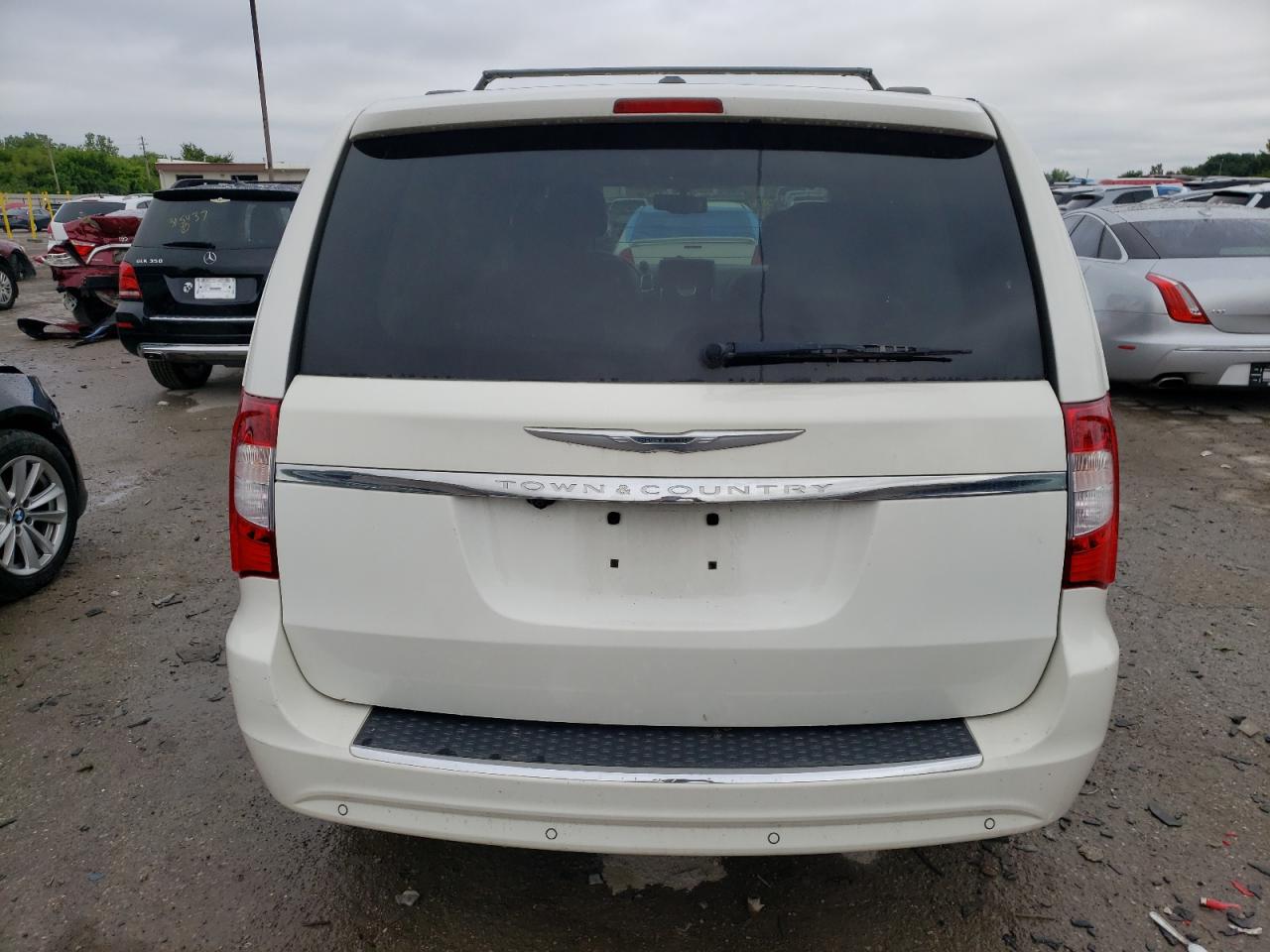2013 Chrysler Town & Country Touring L VIN: 2C4RC1CG3DR767625 Lot: 64937845