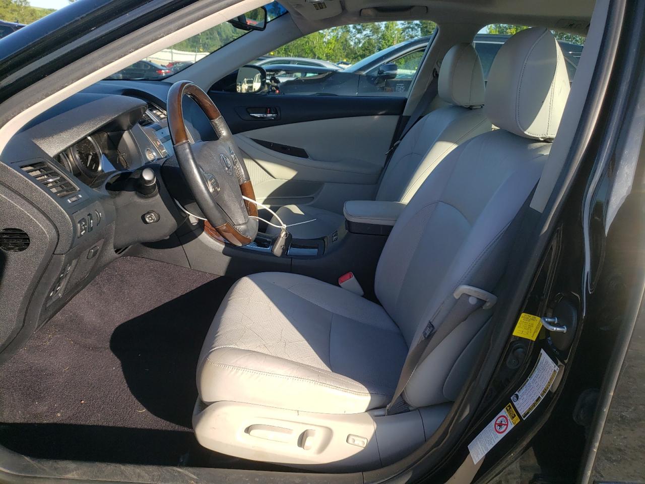2011 Lexus Es 350 VIN: JTHBK1EG4B2463358 Lot: 64168235