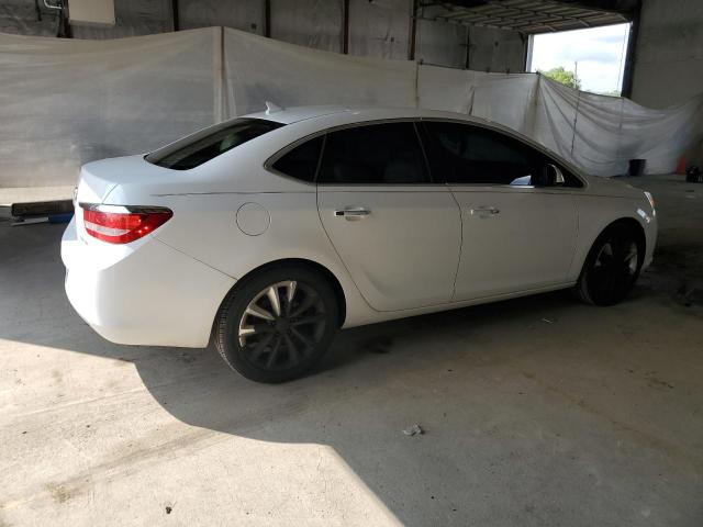 Sedans BUICK VERANO 2012 White