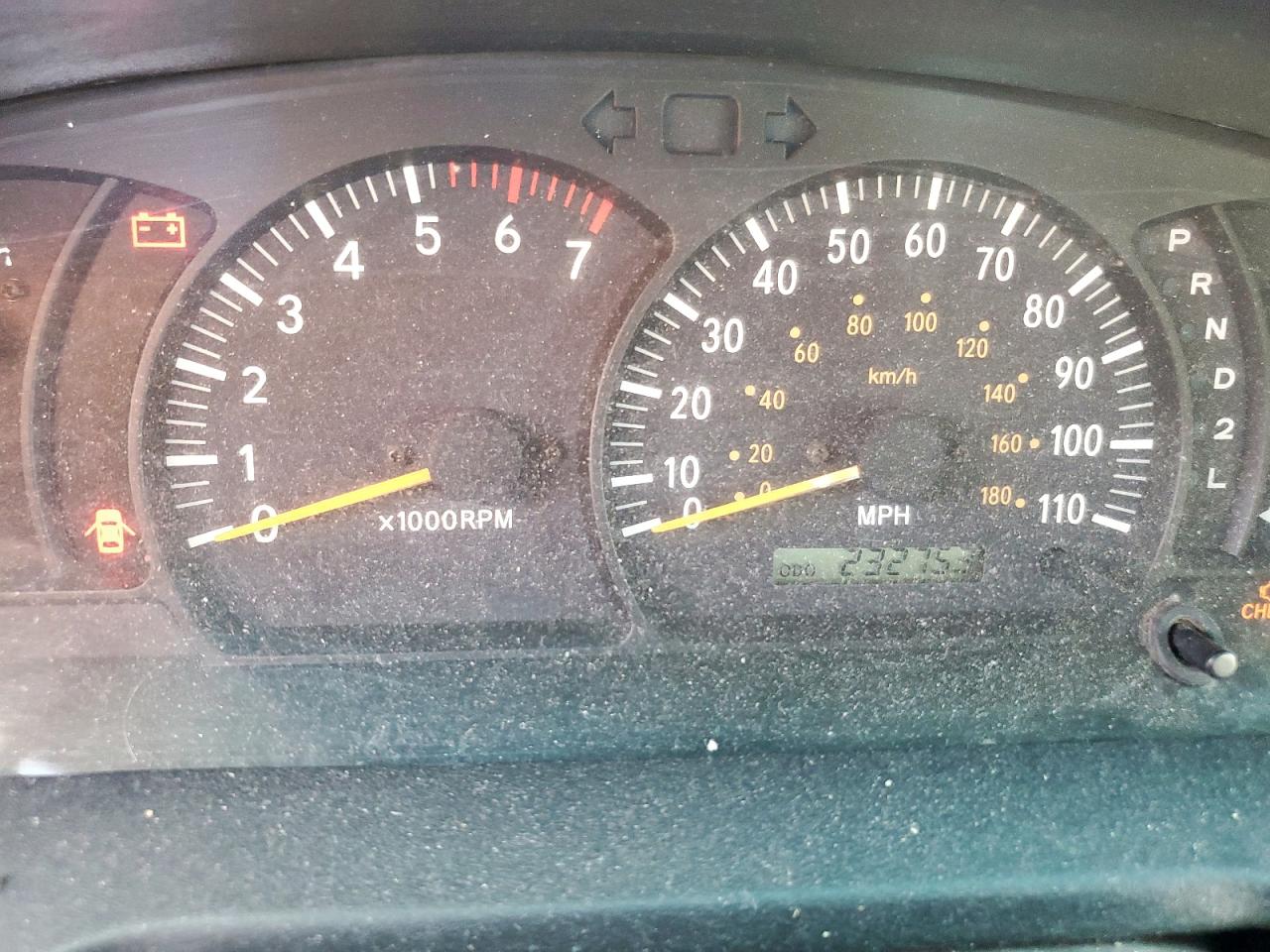 2002 Toyota Tundra Access Cab Limited VIN: 5TBRT38182S262693 Lot: 64887025