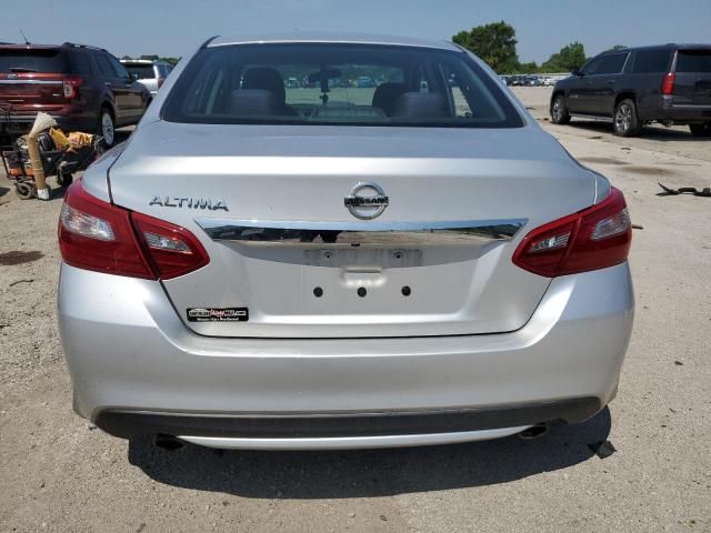  NISSAN ALTIMA 2018 Серебристый