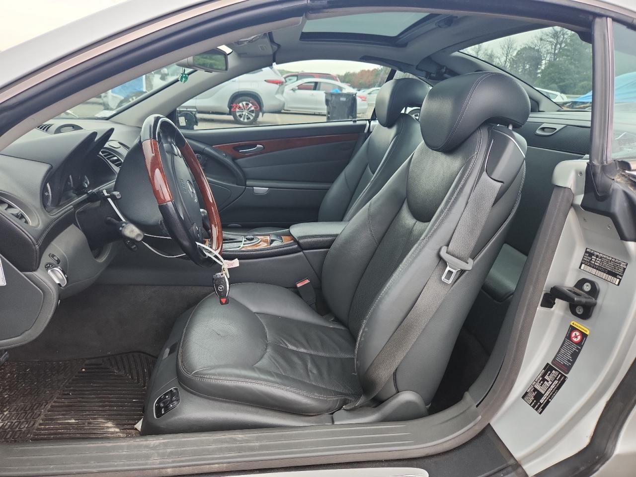 2005 Mercedes-Benz Sl 500 VIN: WDBSK75F65F093215 Lot: 63744135