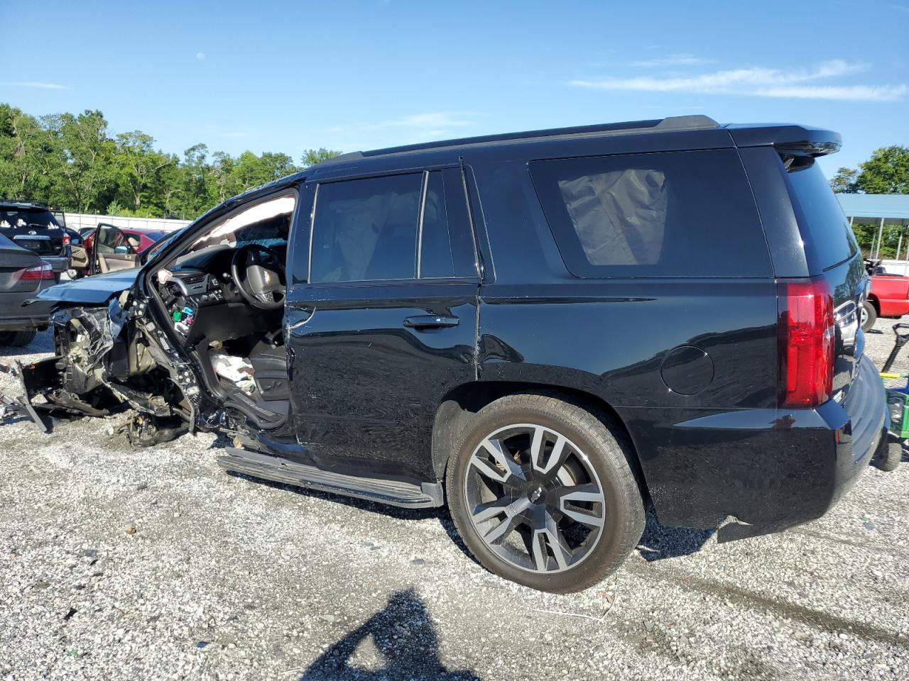 2018 Chevrolet Tahoe K1500 Premier black null gas 1GNSKCKJ5JR347709 photo #3