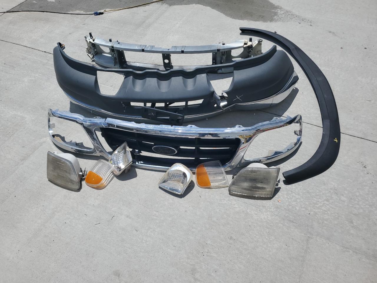 2000 Ford F150 VIN: 1FTRX18L6YNB42598 Lot: 66218255