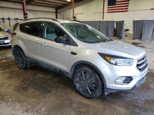  FORD ESCAPE 2019 Серебристый