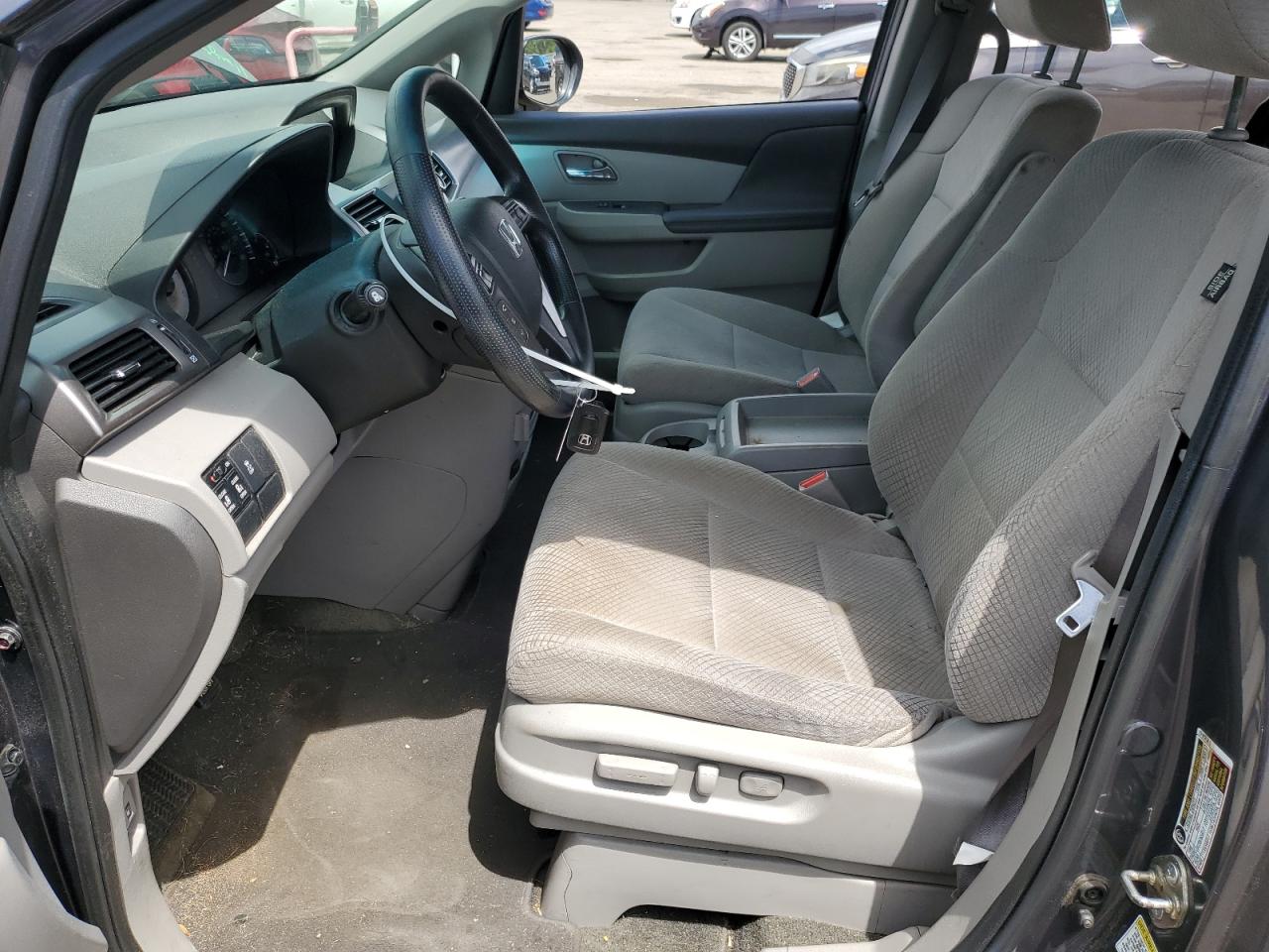 5FNRL5H39GB108946 HONDA ODYSSEY 2016