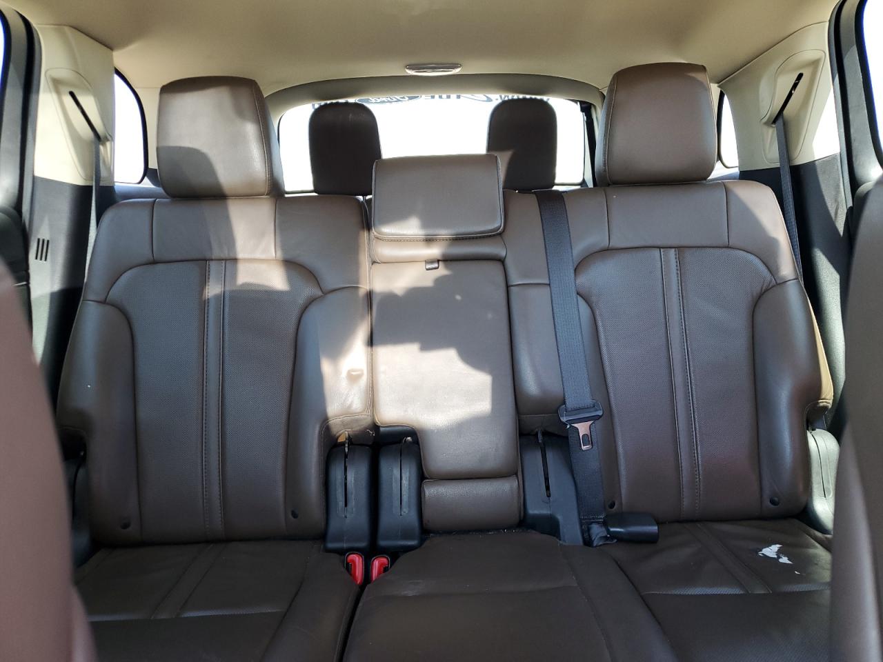 2014 Lincoln Mkt VIN: 2LMHJ5AT8EBL50682 Lot: 63404935