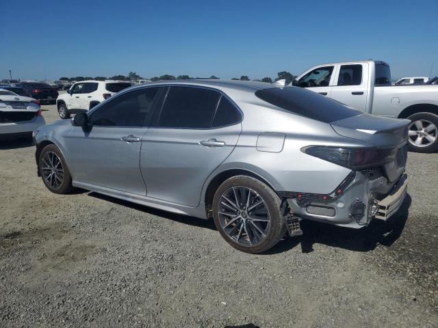  TOYOTA CAMRY 2021 Srebrny