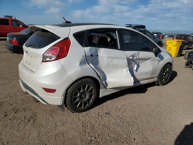  FORD FIESTA 2016 Biały