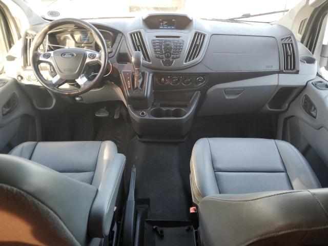 Minivans FORD TRANSIT 2017 Zielony