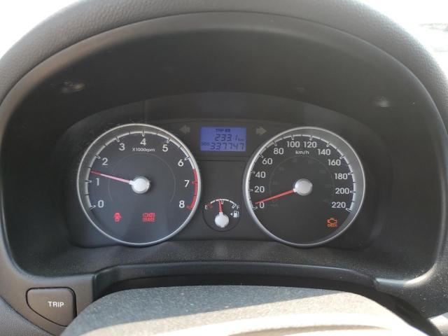 2010 HYUNDAI ACCENT SE  