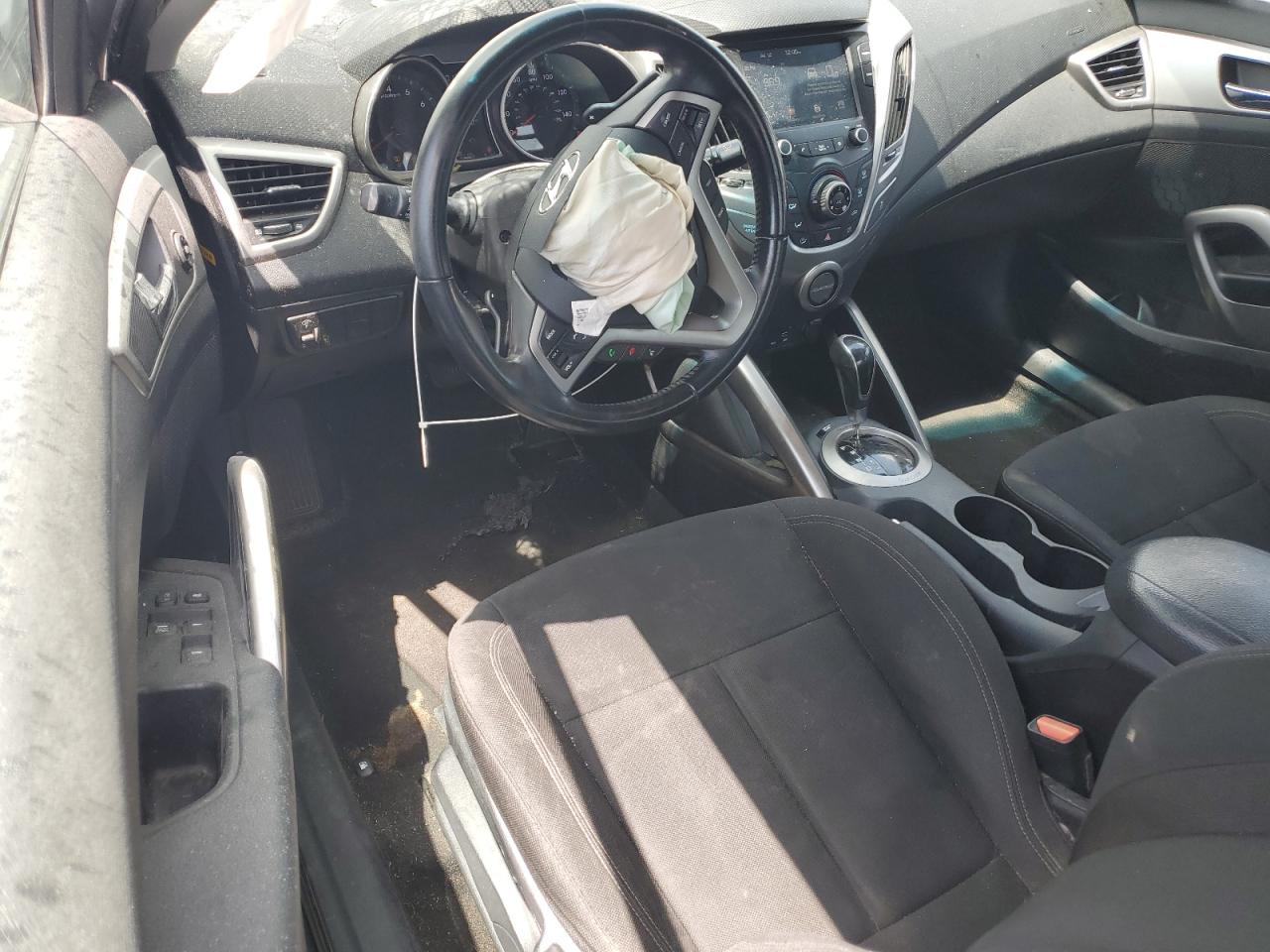 2017 Hyundai Veloster VIN: KMHTC6AD9HU306672 Lot: 64260905