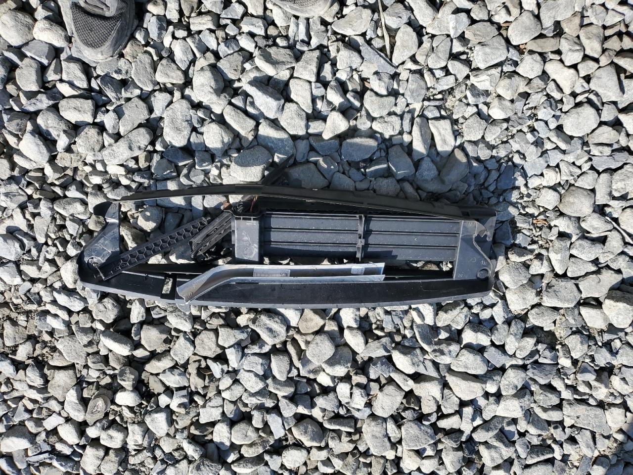 2017 Honda Cr-V Touring VIN: 5J6RW2H95HL015067 Lot: 65849795