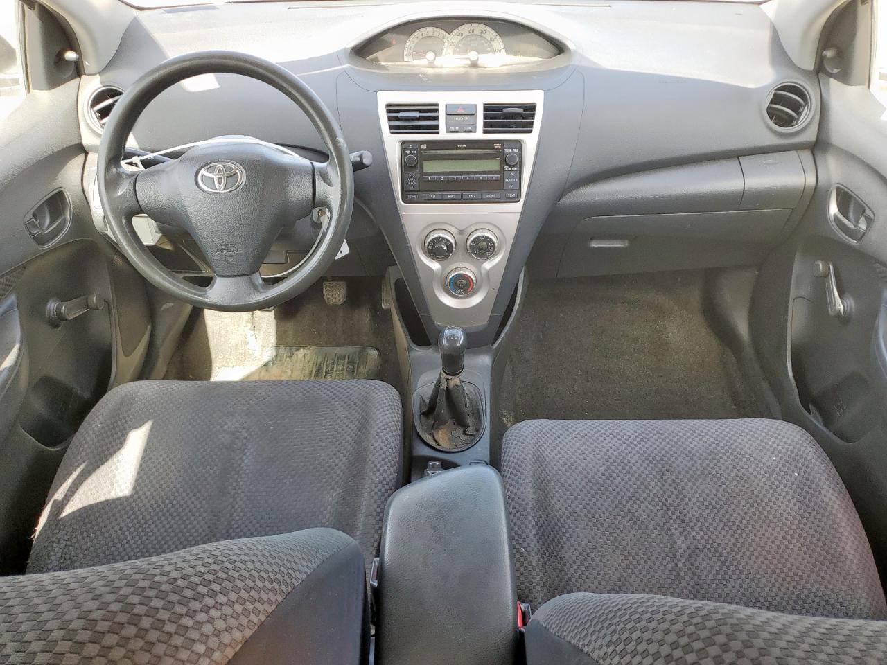 JTDBT923371050911 2007 Toyota Yaris