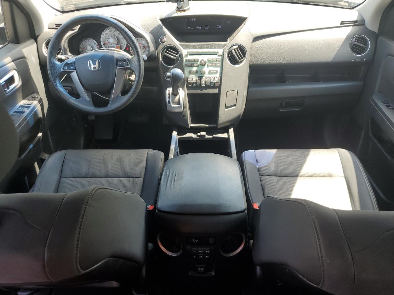 2011 Honda Pilot Ex VIN: 5FNYF4H43BB001552 Lot: 64261845
