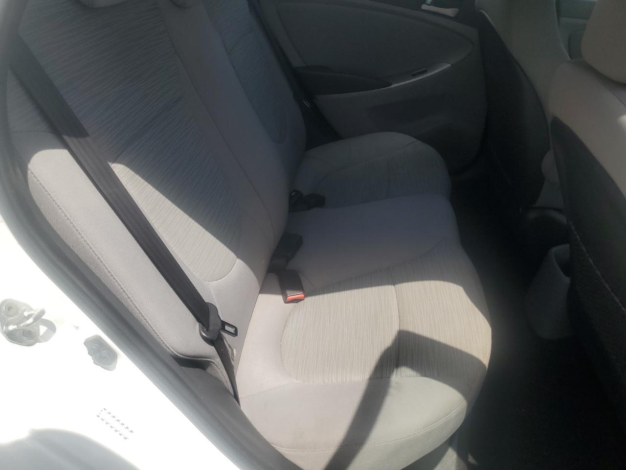 2015 Hyundai Accent Gls VIN: KMHCT4AE2FU857147 Lot: 64080655