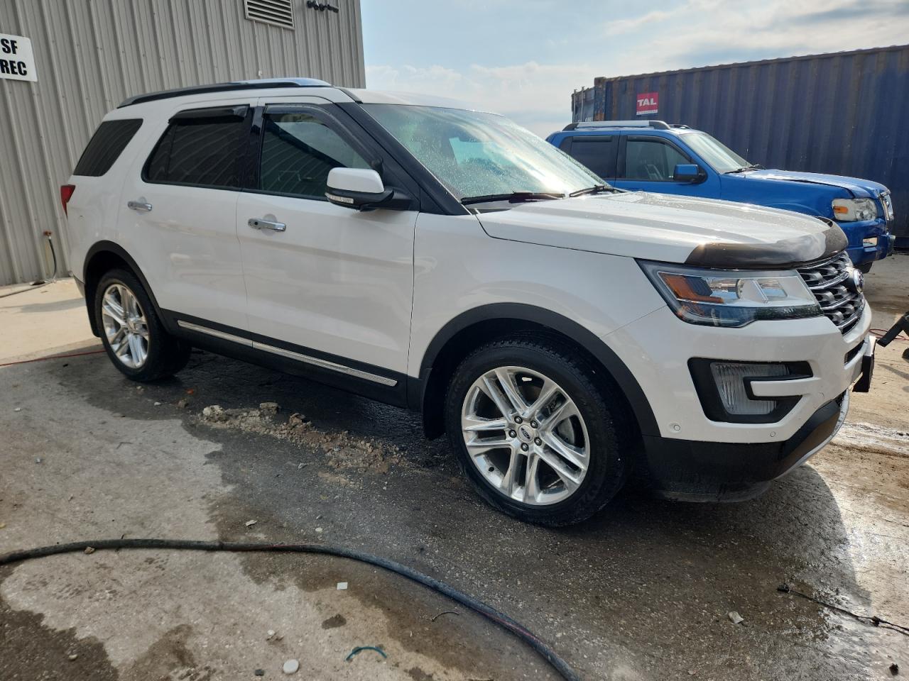 1FM5K8F82HGA99558 FORD EXPLORER 2017