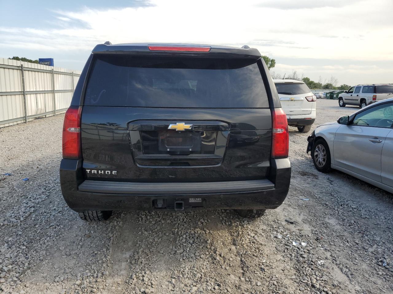 2017 Chevrolet Tahoe C1500 Lt VIN: 1GNSCBKC7HR184712 Lot: 66076685