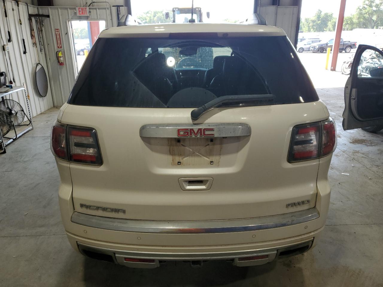 1gkkvtkd2ej281221 1GKKVTKD2EJ281221 2014 GMC Acadia Denali