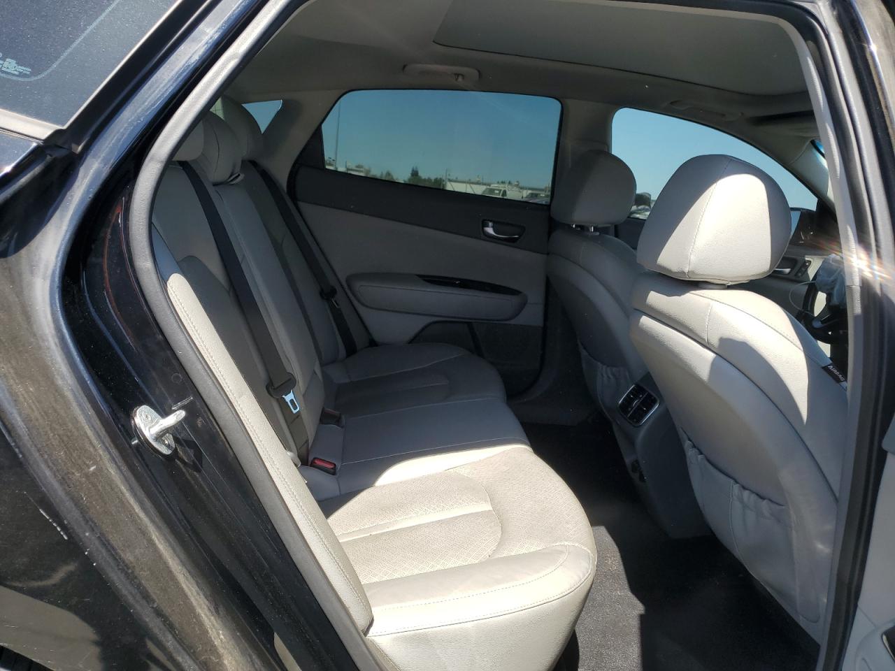2016 Kia Optima Ex VIN: 5XXGU4L34GG057892 Lot: 63485165