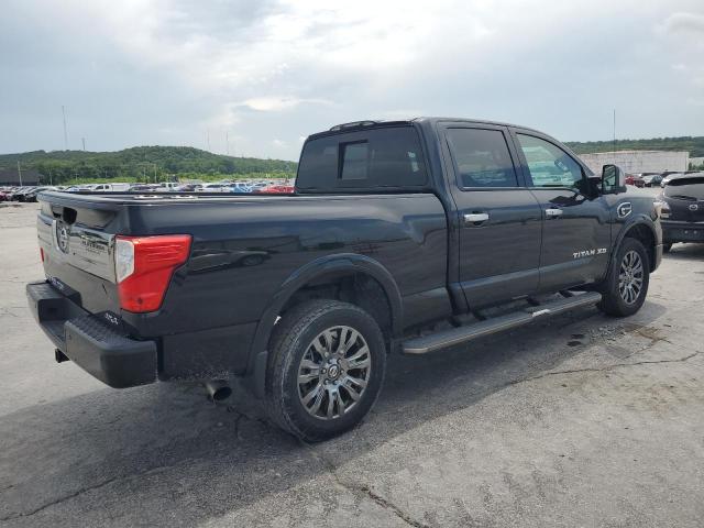  NISSAN TITAN 2017 Black