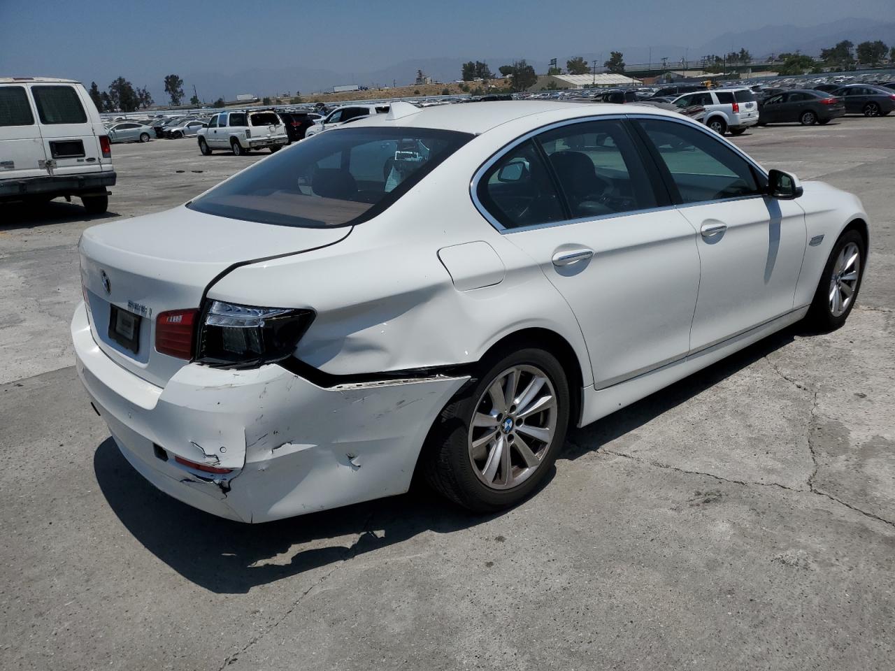2015 BMW 528 I VIN: WBA5A5C54FD513225 Lot: 64302645