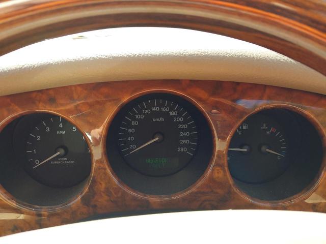 2002 DAIMLER SUPER V8 A