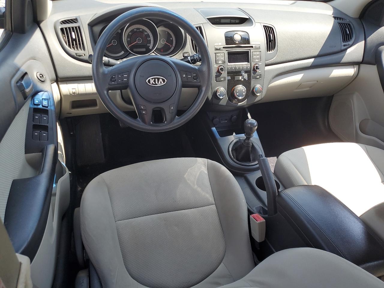2010 Kia Forte Ex VIN: KNAFU4A20A5122753 Lot: 64811335