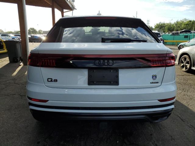  AUDI Q8 2021 Biały