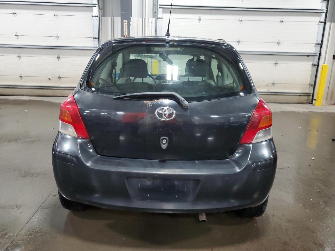 2011 Toyota Yaris VIN: JTDJT4K32B5340802 Lot: 65481465