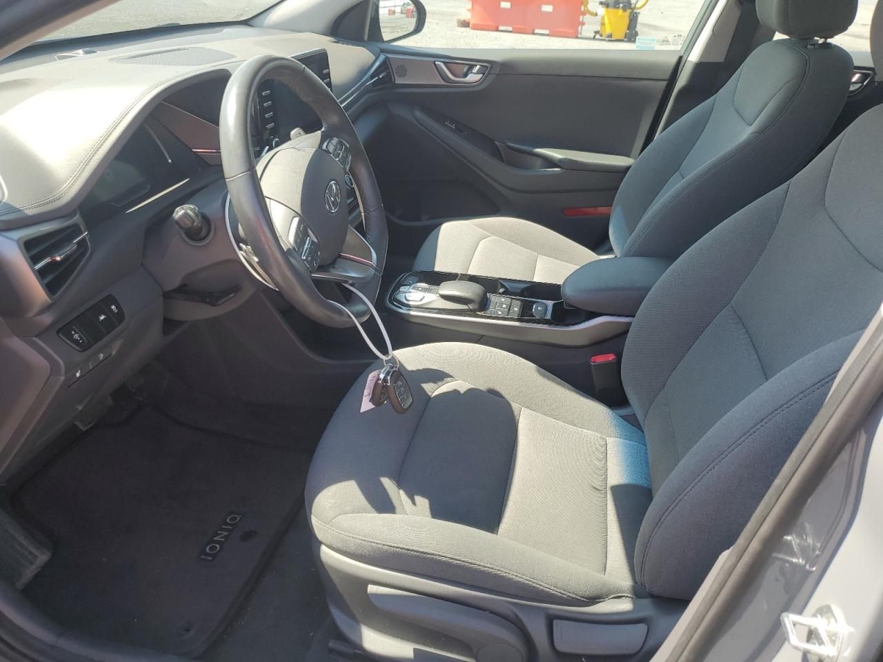 2020 Hyundai Ioniq Se VIN: KMHC75LJ5LU073612 Lot: 63379285