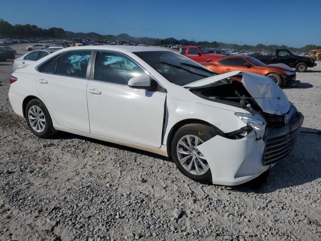 TOYOTA CAMRY 2016 Biały