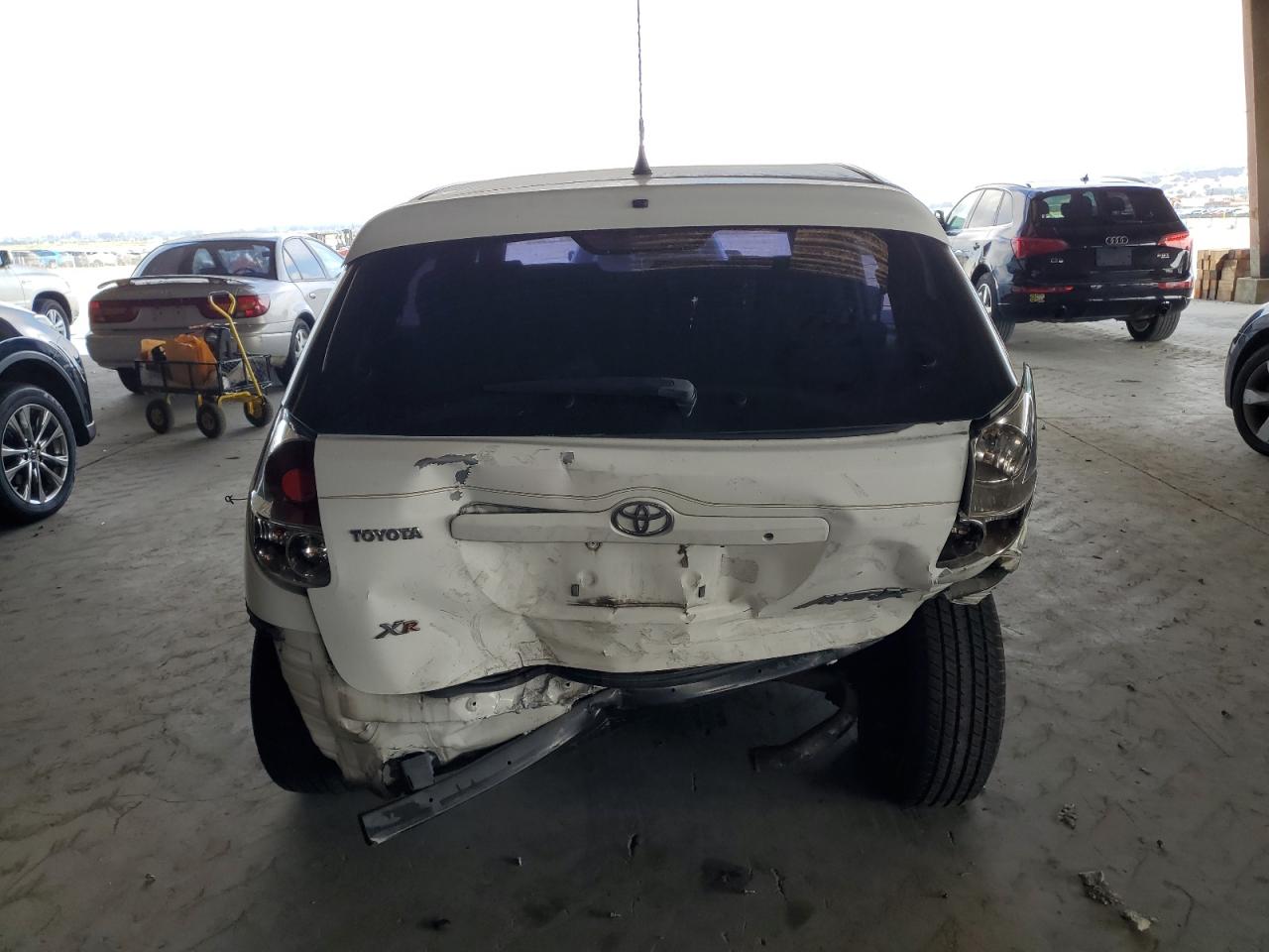 2005 Toyota Corolla Matrix Xr VIN: 2T1KR32E06C381144 Lot: 63325925