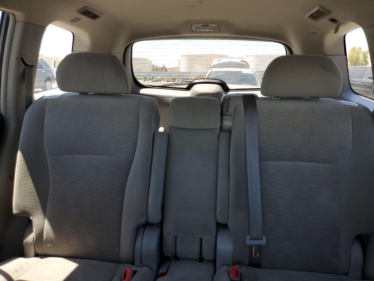 2011 Toyota Highlander Base VIN: 5TDZK3EH7BS036611 Lot: 65413325