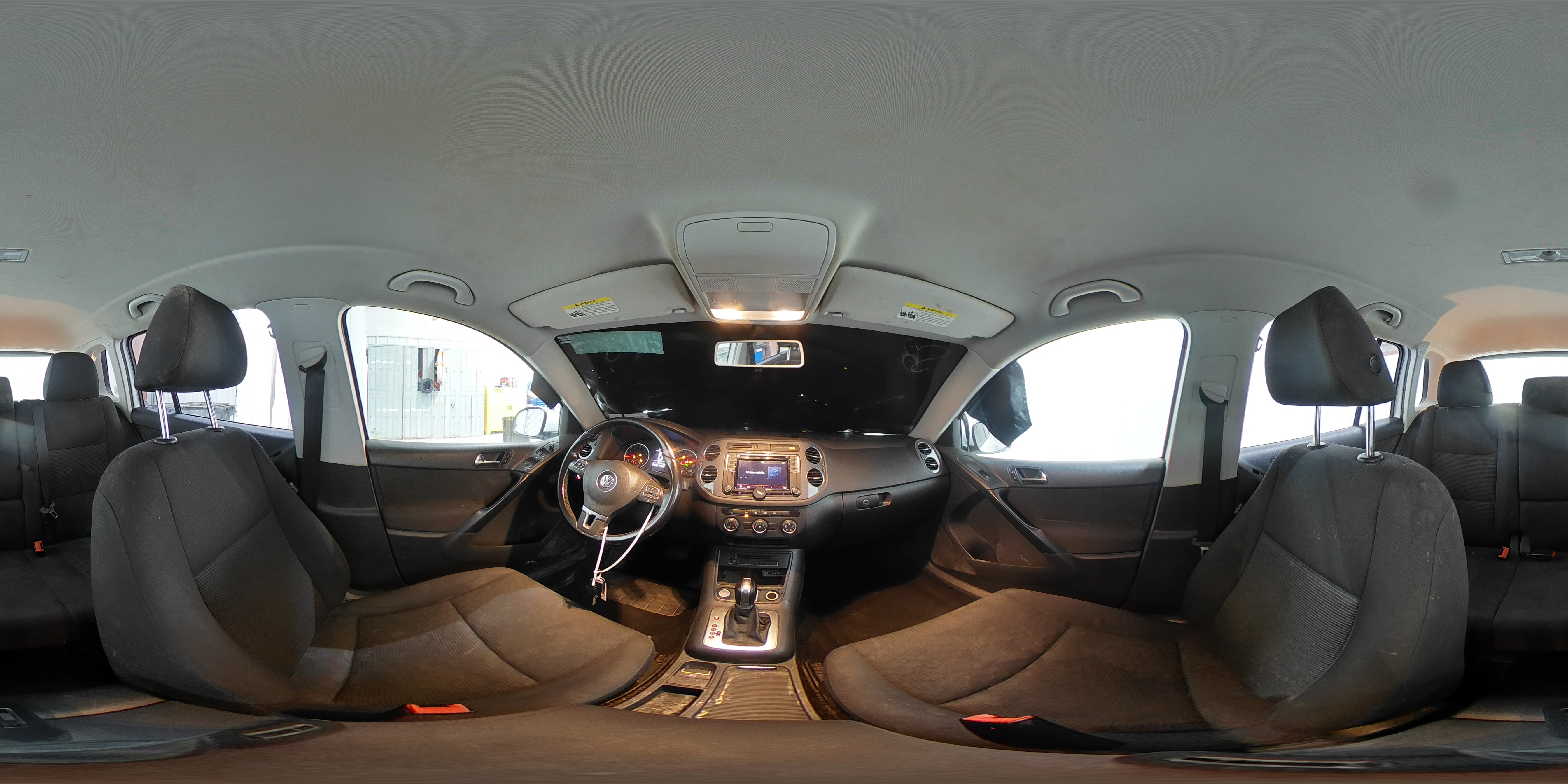 2017 Volkswagen Tiguan S VIN: WVGAV7AXXHK054475 Lot: 66007575