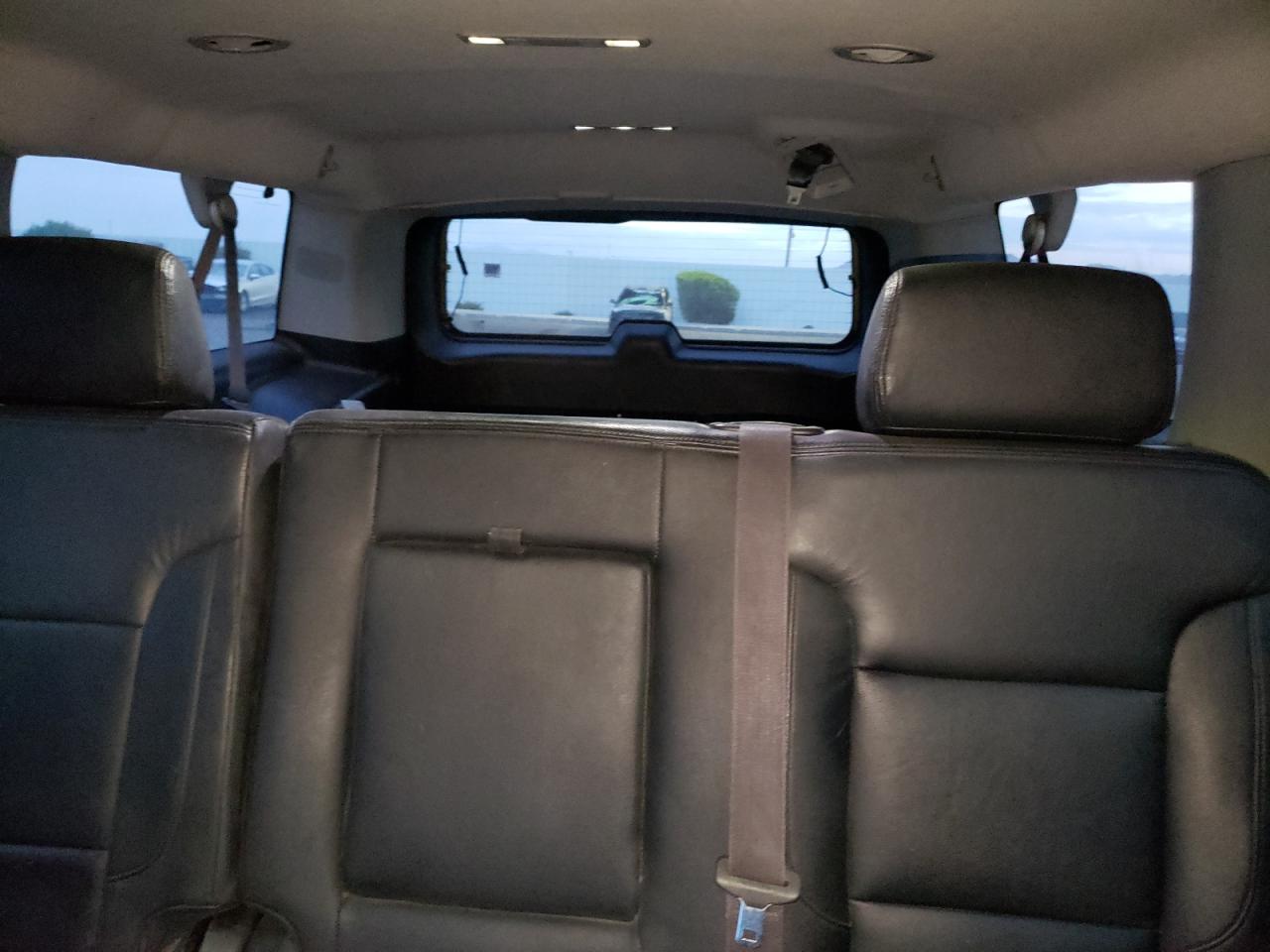 2015 Chevrolet Suburban C VIN: 198222 Lot: 65656415