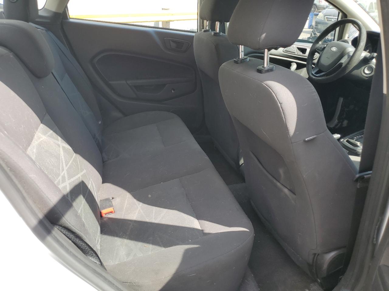 2014 Ford Fiesta S VIN: 3FADP4AJ2EM227499 Lot: 67220275