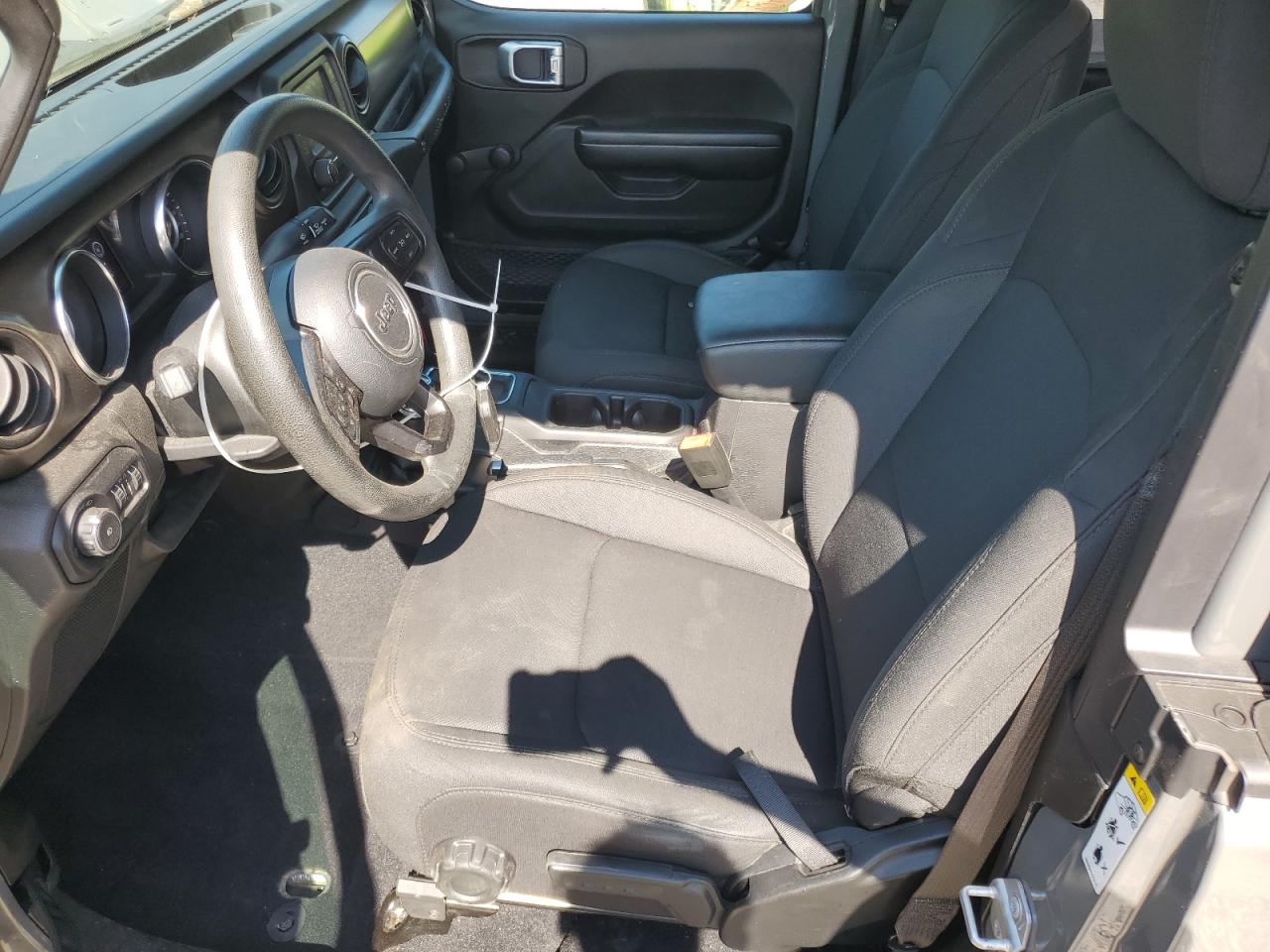 2018 Jeep Wrangler Sport VIN: 1C4GJXAN7JW297569 Lot: 64662665