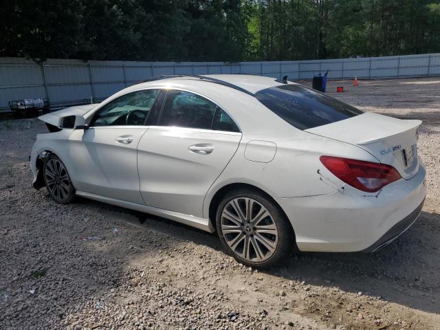  MERCEDES-BENZ CLA-CLASS 2018 Biały