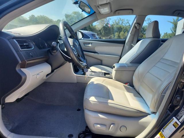  TOYOTA CAMRY 2017 Granatowy