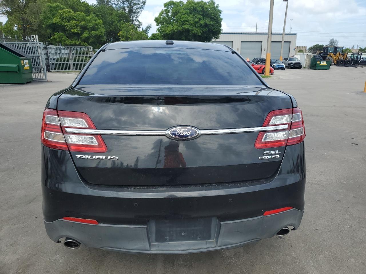 2015 Ford Taurus Sel VIN: 1FAHP2E86FG158552 Lot: 64699465