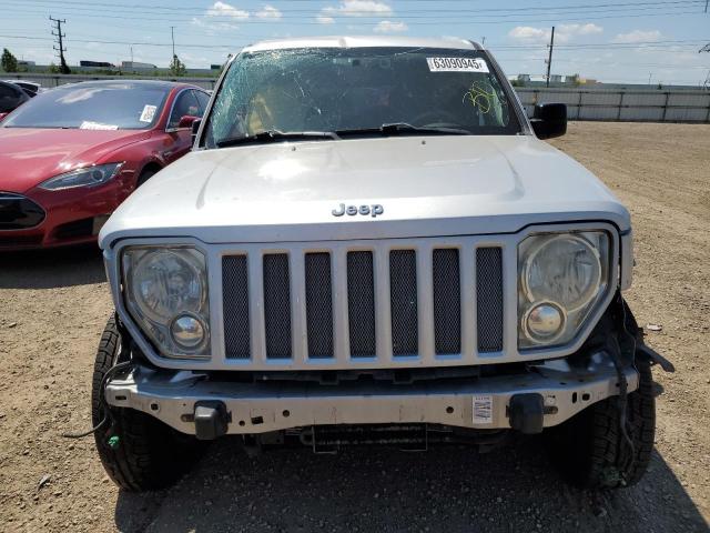  JEEP LIBERTY 2012 Srebrny